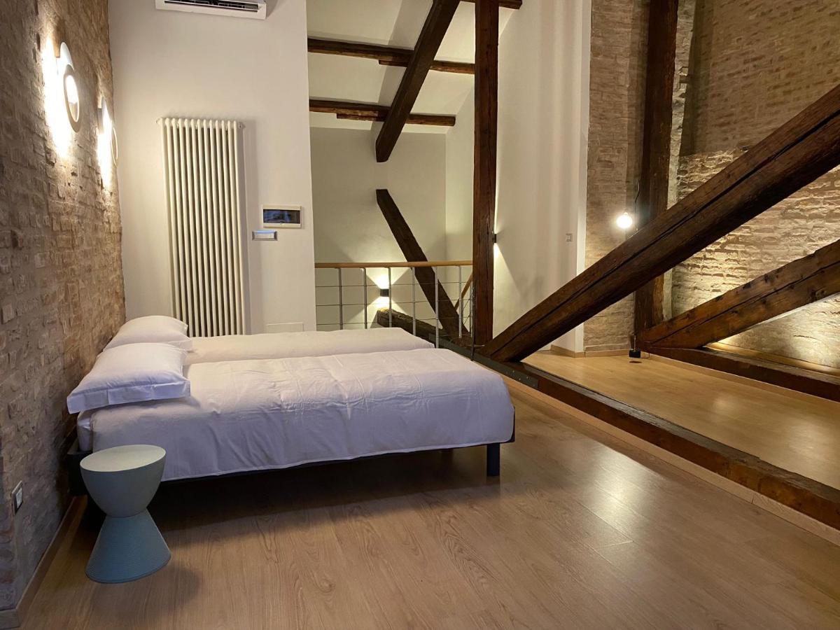Sacrati 39 Apartman Ferrara Kültér fotó
